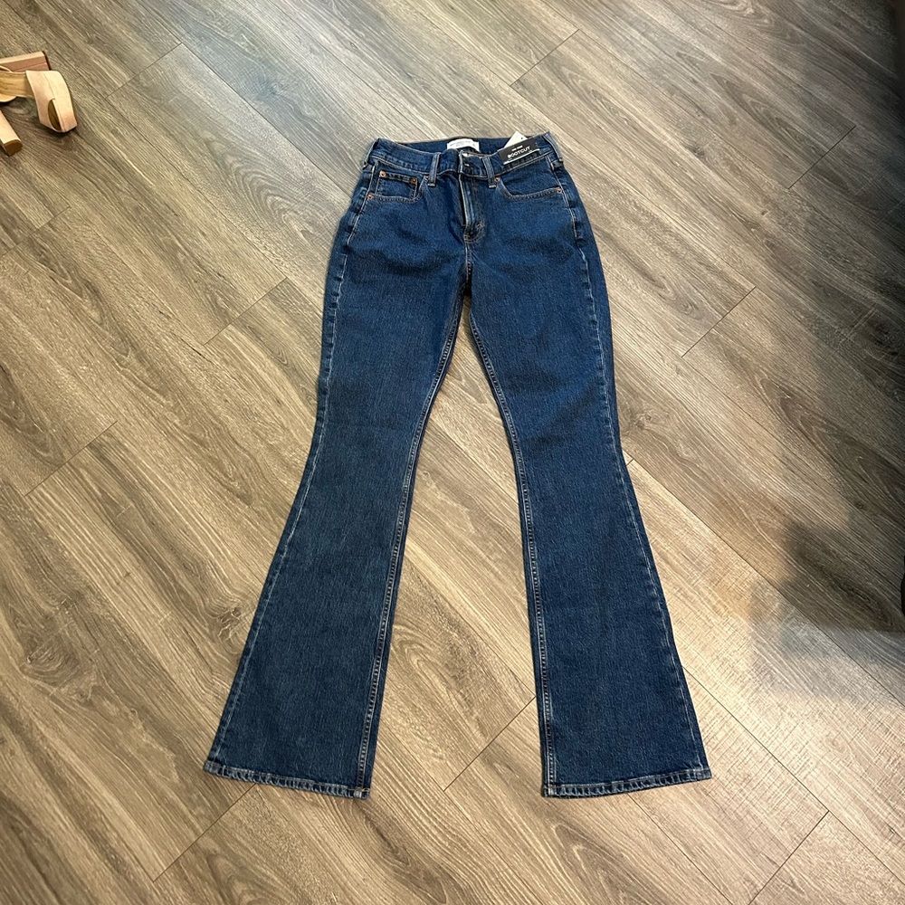 Abercrombie & Fitch Curve Love Bootcut Jeans NWT